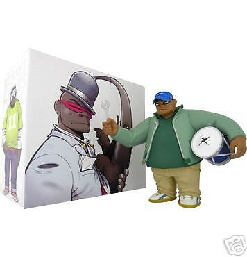 kidrobot WHITE Gorillaz RUSSEL edition NEW in BOX RARE  