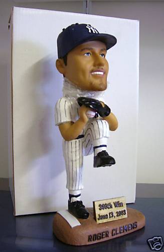 Roger Clemens 300 WINS Limited Edition YANKEES Bobble Bobblehead SGA 