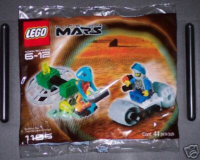 LEGO 1195 LIFE ON MARS 2 ALIEN MARTIAN VEHICLES   NEW  