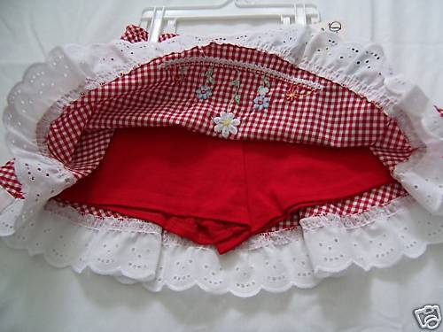 NWT Diggy Bop red/white ginham Skort   Size 4  