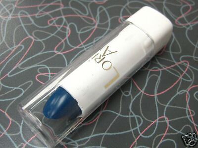 BLUE MOOD MAGIC LIPSTICK   VITAMIN E   CHANGES COLOR  