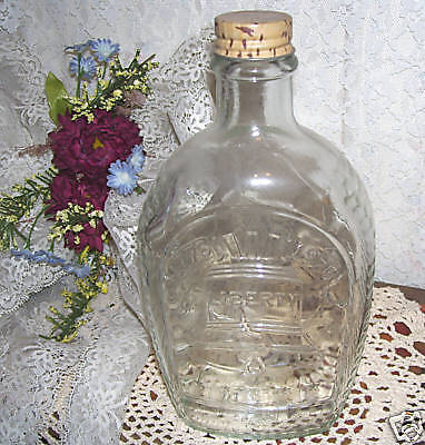 LOG CABIN SYRUP BOTTLE BICENTENNIAL LIBERTY BELL 1976  