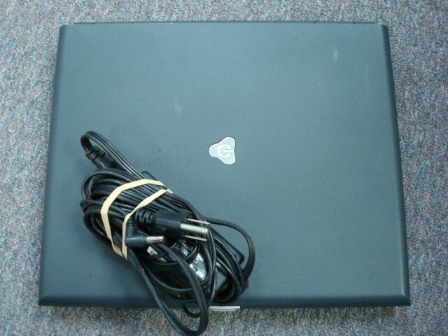 Gateway ML305CRV Laptop 2.2GHz/512MB/40GB/15/XP  